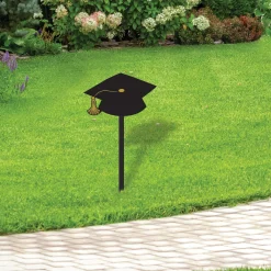 Black Graduation Cap Plastic Yard Sign, 13.6in x 29.75in
