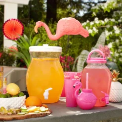 Flamingo Cup with Straw