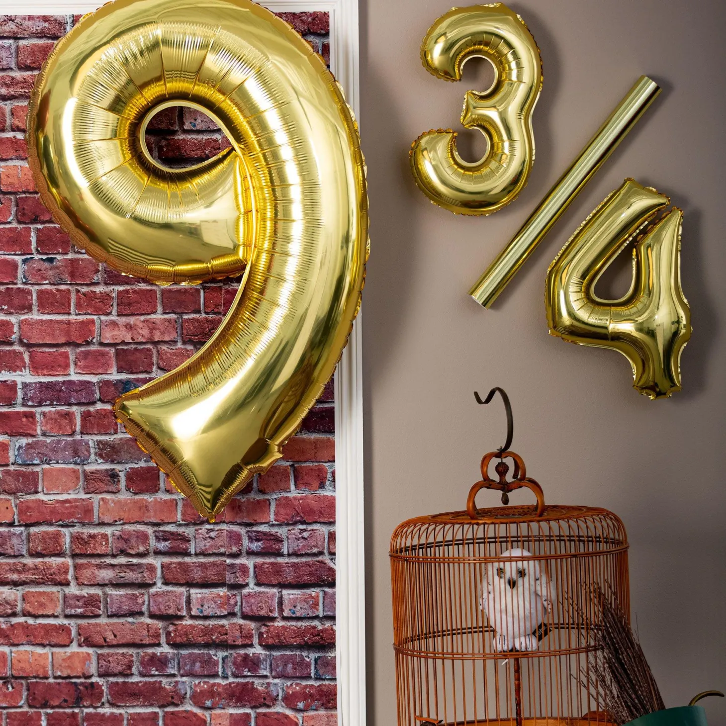 13in Air-Filled White Gold Number (0-9) Balloon