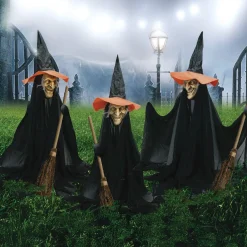 34-inch Witch Trio Lawn Decoration